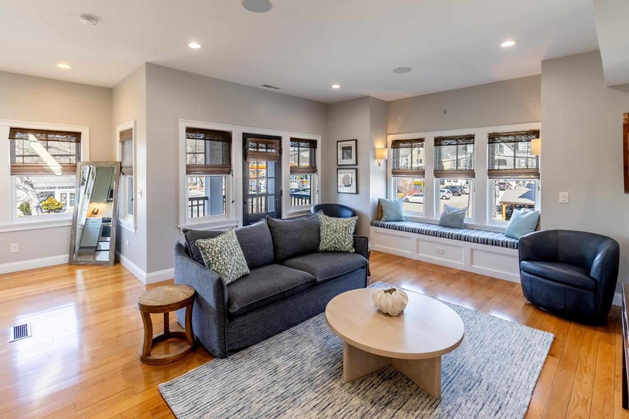 The Newport Lofts - 595 Thames Street Villa ภายนอก รูปภาพ